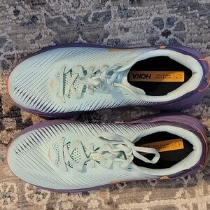 *LIKE NEW* HOKA Rincon 3 Running Shoes